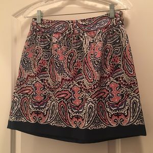 Vineyard Vines 100% silk skirt size 0